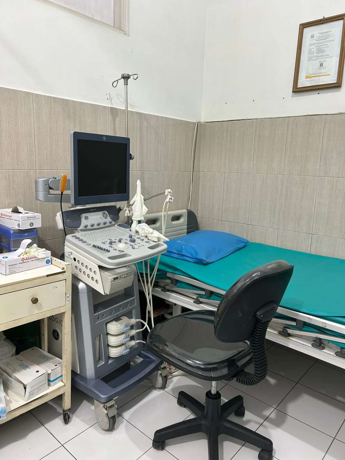 Layanan Bersalin & Kebidanan (Maternity)
